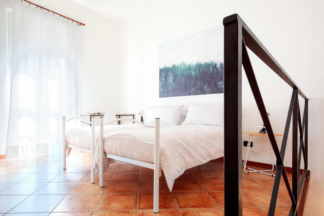 Duplex Apartment In Pieno Centro Ferrara Exterior photo